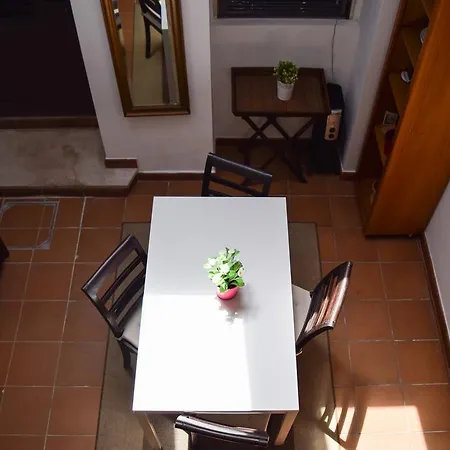 Sweet Duplex In Lisbon's Heart Prázdninový dům *